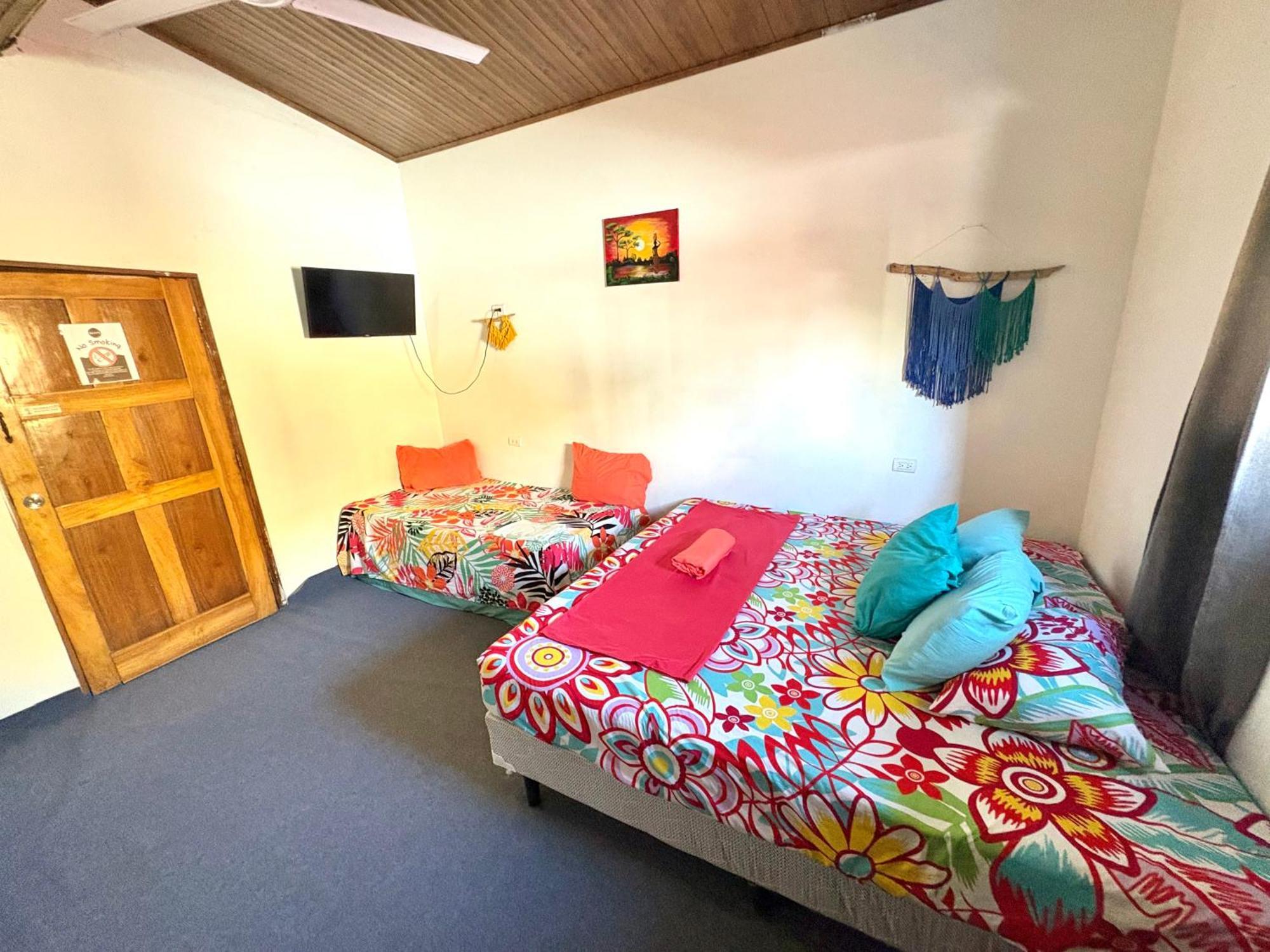 Passifloras Hostel 奎波斯城 外观 照片